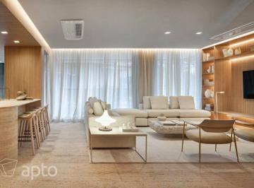 Apartamento · 316m² · 4 Quartos · 1 Vaga · Apartamentos à venda em Mossunguê, Curitiba | 4 quartos com 316 m²