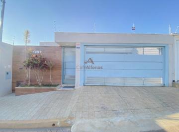 Foto 01 · Casa, Jardim Aeroporto, Alfenas, MG