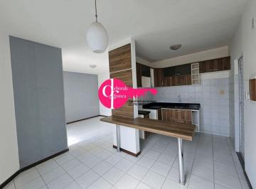 Casa de 2 quartos, Feira de Santana · Casa em condomínio para aluguel na Santa Mônica II - 2 quartos e Armários embutidos