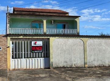 Casa de 4 quartos, Planaltina · PLANALTINA/DF-4 QUARTOS SENDO 2 SUÍTES- ÁREA ÚTIL 400m²- ESCRITURADO E REGISTRADO