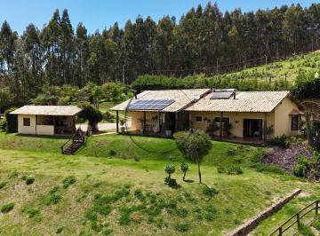 Rural · 24207m² · 3 Quartos · Sítio completo com vista panorâmica em Pedra Bela – porteira fechada