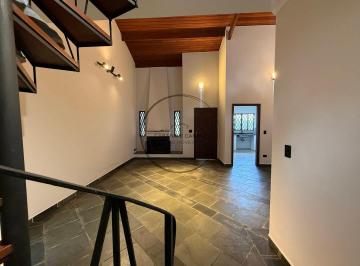 Casa · 300m² · 3 Quartos · Casa recém-reformada com Mezanino e Lareira em Atibaia