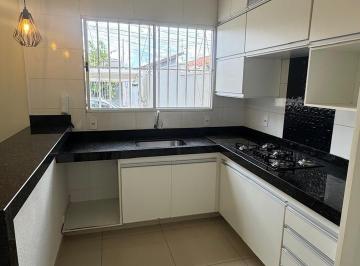 Foto 01 · Apartamento térreo à venda no bairro José de Carlos