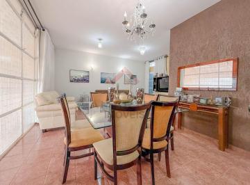 Casa de 3 quartos, Taguatinga · CASA TÉRREA | 3 QUARTOS (1 SUÍTE) | 4 VAGAS | LOCALIZAÇÃO ESTRATÉGICA