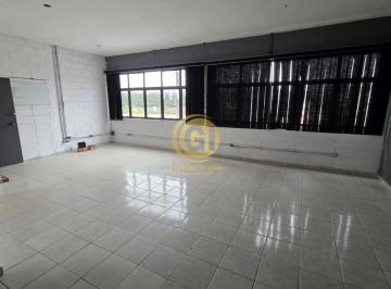 Foto 01 · Galpão para locação de 500m² no Jardim Emília em Jacareí-SP: espaço ideal para o seu negócio!