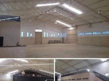 92525aa19c88561e55fee341c5fae82555894f17 · Galpão para locação, 1000m² por R$ 10.400,00/mês - Nazaré Paulista-SP