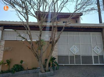 Casa com 3 dormitórios à venda, 200 m² por R$ 650.000 - Nova Cerejeira · Casa com 3 dormitórios à venda, 200 m² por R$ 650.000 - Nova Cerejeiras - Atibaia/SP