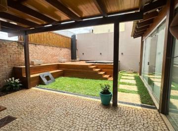 Casa · 280m² · 3 Quartos · 4 Vagas · Casa à venda no bairro Lagoinha - Uberlândia/MG