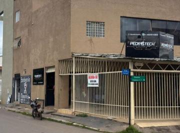 Casa de 3 quartos, Brasília · Casa com 97 m² e 3 quartos à venda em Guará II