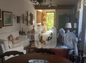Casa · 296m² · 4 Quartos · 3 Vagas · Casa, colada ao Shopping da Gávea, rua tranquila e arborizada no melhor trecho do bairro