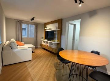 Apartamento de 2 quartos, Curitiba · Apartamento de 2 quartos no Cabral