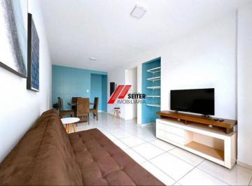 Apartamento · 76m² · 2 Quartos · Apartamento mobiliado a venda no centro de Florianopolis
