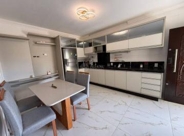 Casa · 85m² · 2 Quartos · 2 Vagas · CASA MOBILIADA NA PRAIA BRAVA COM VISTA MAR A 100 METROS DA PRAIA