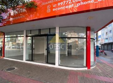 Comercial · 60m² · Sala comercial na 3ª Avenida em Balneário Camboriú com vitrine de vidro