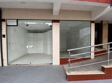 Comercial · 29m² · Sala comercial para locação com 29,00m2 no Centro de Balneário Camboriú