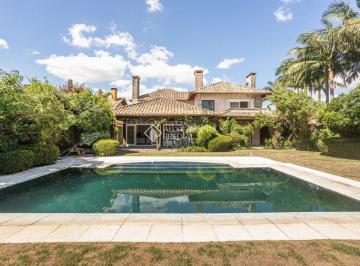 Casa · 491m² · 5 Quartos · 4 Vagas · CASA DE ALTO PADRÃO EM CONDOMÍNIO FECHADO, 491 m² DE ÁREA CONSTRUÍDA