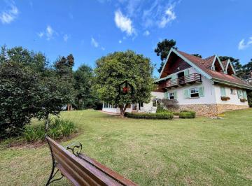 Casa · 5127m² · 5 Quartos · Casa à venda - em Campos do Jordão