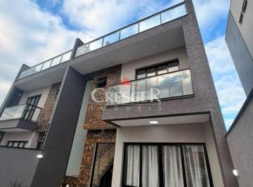 Casa de 3 quartos, Matinhos · Sobrado triplex à venda no Balneário Monções.