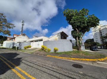 Casa · 400m² · 3 Quartos · Casa à venda - na Vila Oliveira