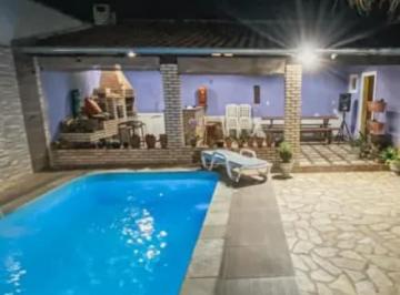 Casa de 3 quartos, Itupeva · Casa com 220 m² e 3 quartos à venda em Itupeva