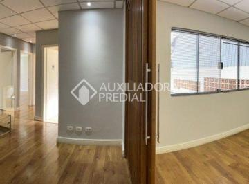 Comercial · 350m² · 7 Vagas · Locacação imóvel comercial com 8 salas, 7 vagas , próximo Av. Goias (GM P1)