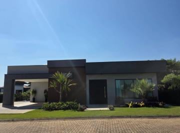 Casa · 1000m² · 4 Quartos · 4 Vagas · PORTEIRA FECHADA – CASA COMPLETA, MODERNA E SOFISTICADA!