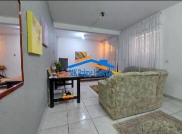 Casa · 104m² · 3 Quartos · 3 Vagas · Casa com 2 Moradias + Terraço Amplo – Jardim das Flores Osasco