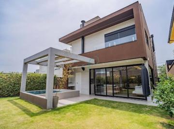Casa · 291m² · 3 Quartos · 4 Vagas · Casa com 3 dormitórios à venda, 291 m² por R$ 2.450.000,00 - Condomínio Vita Verdi - Valinhos/SP