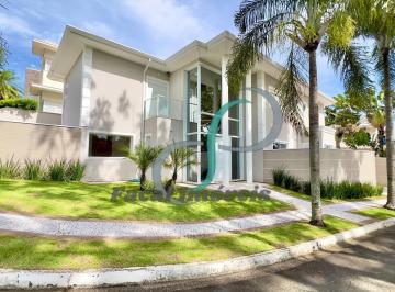 Casa · 385m² · 4 Quartos · 2 Vagas · Casa Moderna no Morada das Nascentes: 4 Suítes com Closet e Fino Acabamento