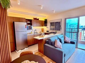 Apartamento de 1 quarto, São Paulo · Apartamento 1 dormitório com varanda e mobiliado próximo à Faria Lima em Pinheiros