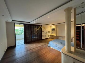 Casa · 1300m² · 5 Quartos · 6 Vagas · Casa de Luxo à Venda no Condomínio Malibu Barra da Tijuca com Piscina