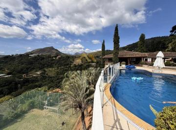 Casa · 5196m² · 10 Quartos · 6 Vagas · Mansão à Venda em Itaipava Petrópolis com Piscina e Vista para o Verde | Araras Itaipava