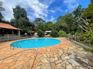Rural · 8900m² · 5 Quartos · 10 Vagas · Venha conhecer este lindo sítio localizado no bairro Satélite em Juatuba/MG