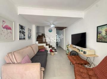 Casa · 85m² · 2 Quartos · 1 Vaga · Casa Geminada à venda no bairro Ponta da Praia