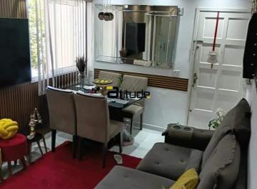 Apartamento · 50m² · 2 Quartos · 1 Vaga · Apartamento à venda em Barueri | Jardim Itaparica — 50 m² | R$ 275.000