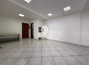 Comercial · 42m² · 2 Vagas · Sala Comercial à Venda com 2 vagas próximo ao Metrô Praça da Árvore