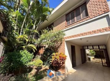 64f5fc30-1bb1-4cfc-abeb-d2306f8694d6.jpg · Casa de vila para venda em Planalto Paulista com 4 quartos, sendo 2 suítes, 330m²