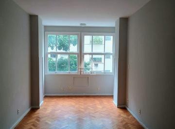 Apartamento · 72m² · 2 Quartos · Excelente apartamento de 2 quartos em localização privilegiada!