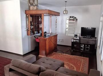 Casa · 400m² · 5 Quartos · 3 Vagas · Oportunidade - Casa - Jardim Colonial - 5 Dormitórios - 400m² - Estuda permuta.