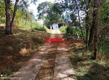 Rural · 80m² · 2 Quartos · 8 Vagas · Chácara a venda jambeiro ,posto artesiano casa construida 2 quartos sala cozinha banheiro área gourm