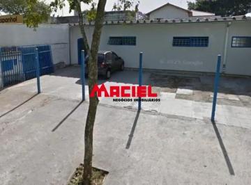 Casa · 145m² · 4 Quartos · 4 Vagas · CASA NO CORAÇÃO DO JARDIM SATÉLITE, PRÓXIMO A AVENIDA ANDRÔMEDA, IGREJA CATÓLICA ESPÍRITO SANTO
