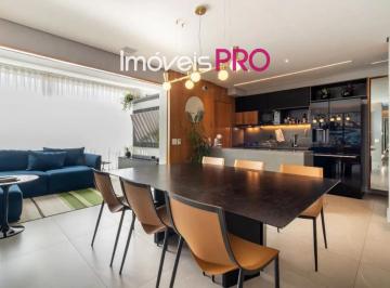 Apartamento · 204m² · 2 Quartos · 3 Vagas · Cobertura duplex mobiliada com 2 suítes e 3 vagas no Brooklin prox. do metrô.