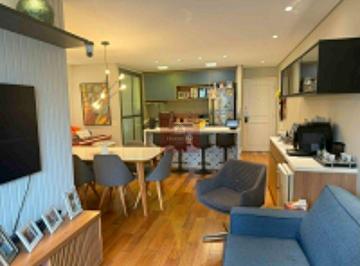 Apartamento · 80m² · 3 Quartos · 2 Vagas · Excelente apartamento em Moema Pássaros.
