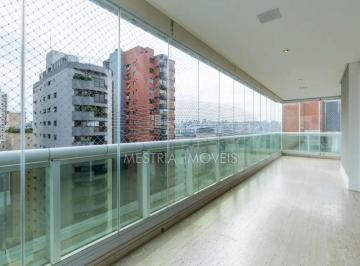 Apartamento · 234m² · 4 Quartos · 4 Vagas · O privilégio de morar no coração do Itaim com o máximo de conforto | Apto com 234 m² | 4 suítes !