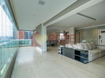 Apartamento · 234m² · 4 Quartos · Alto padrão no Itaim: 4 suítes, varanda integrada e cozinha gourmet completa.