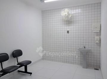 Comercial · 12m² · Aluga-se Sala Comercial  Ideal para Área da Saúde!