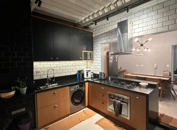 Casa · 65m² · 2 Quartos · 2 Vagas · Casa em condomínio com 2 quartos à venda no bairro Vila Veloso em Carapicuíba com 65m² e 2 vagas de 