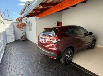 Casa · 190m² · 3 Quartos · 2 Vagas · Casa em Jardim Patrícia, Uberlândia/MG