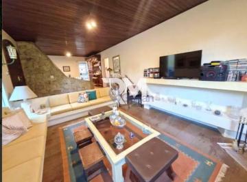4ef126cfa8887248cf3aa0ceb241671f73270f7b · Casa Térrea | Localização Privilegiada | 03 Suítes