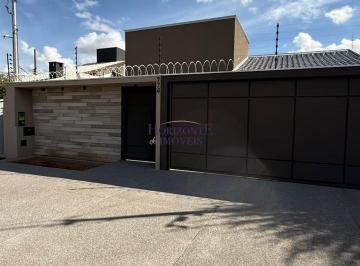 Casa · 190m² · 3 Quartos · 4 Vagas · Casa Alto Padrão no Vilas Boas